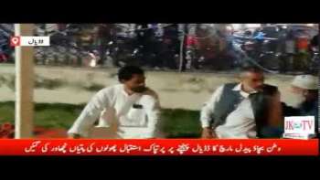 وطن بچاؤ پیدل مارچ کا ڈڈیال پہنچنے پر پرتپاک استقبال پھولوں کی پتیاں نچھاور کی گئیں