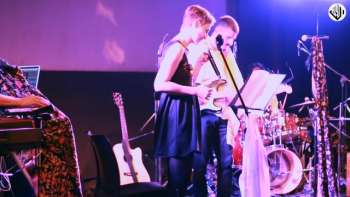 Schlaflied [Ulrike Almut Sandig] Walo Walo [Alif] - Live at PTP Festival